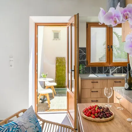 Smyrni Holiday home